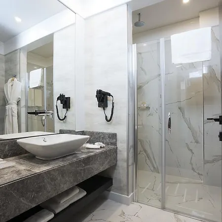 Hotel 7 Boutique (adults Only) 2*