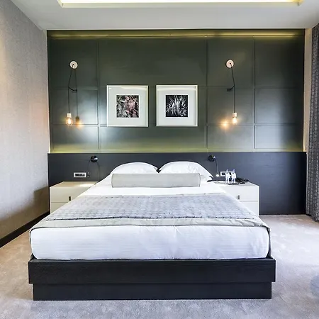 Hotel 7 Boutique (adults Only) 2*